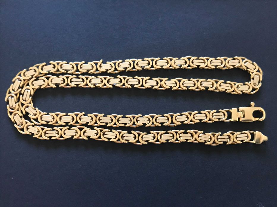 Gold Ladies neckless 18k