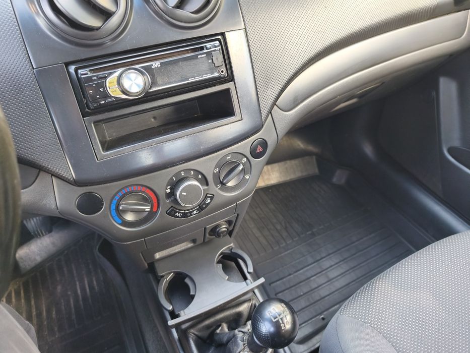 Продам Chevrolet Aveo 1.5 газ кондицiонер