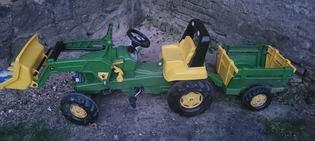 Traktor na pedały duży