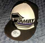 Rare Snapback famous stars and straps and newera