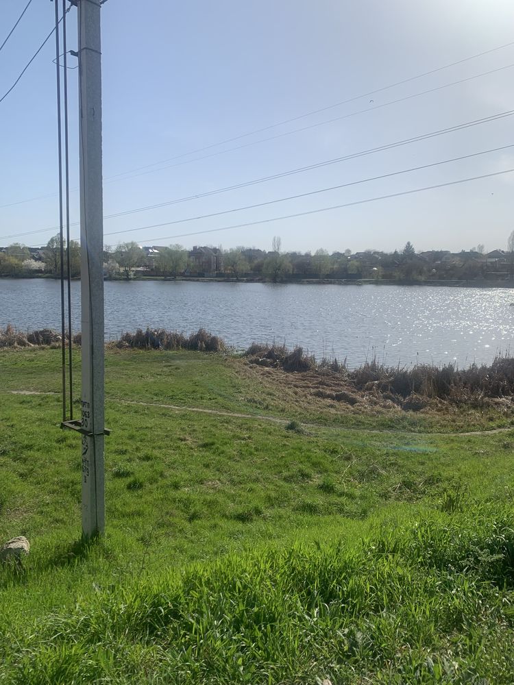 Продам ділянку Петропавлівська Борщагівка біля озера