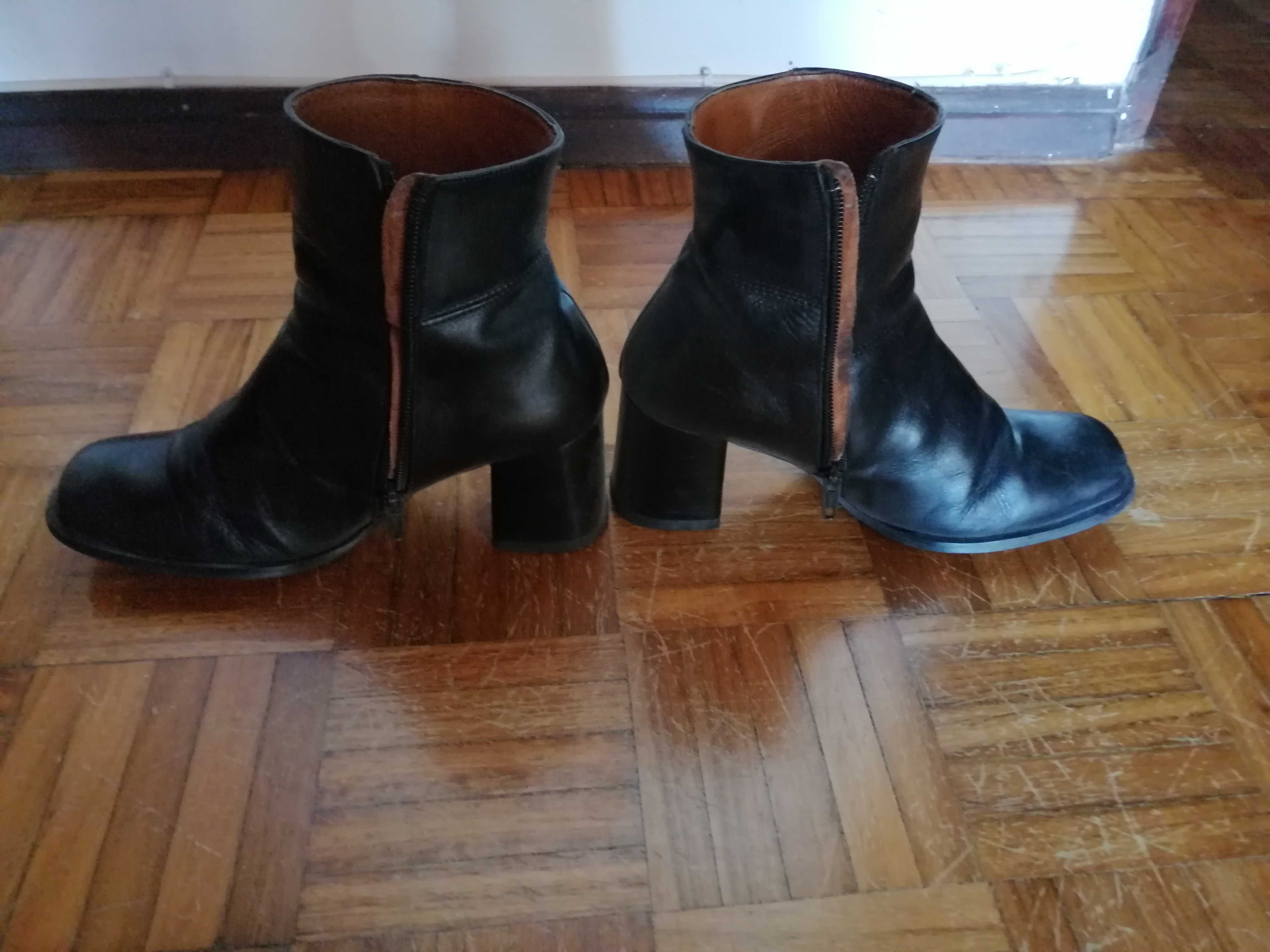 Botas de salto alto