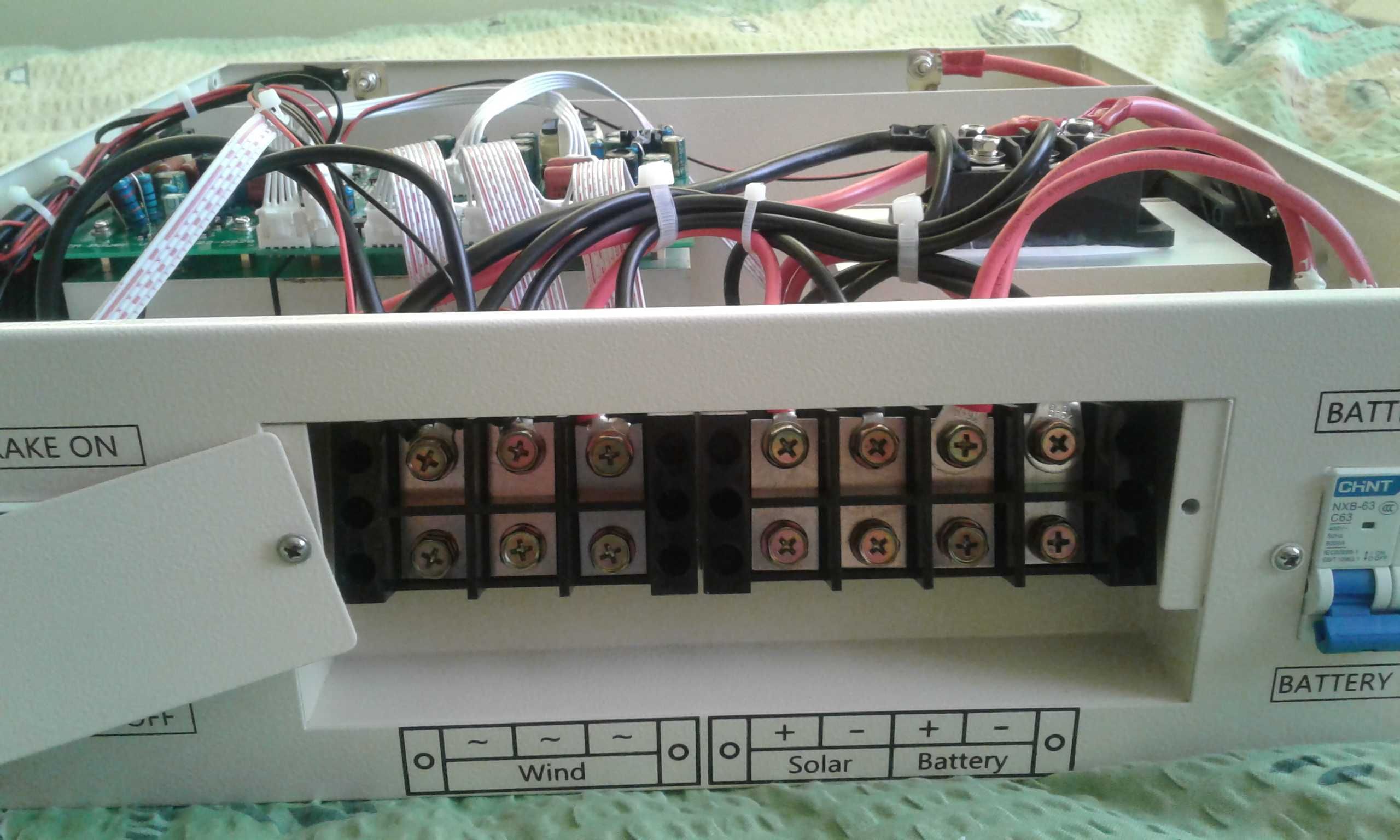 Regulator ładowania  24 V  MPPT   5 KW TURBINA / 5KW PV