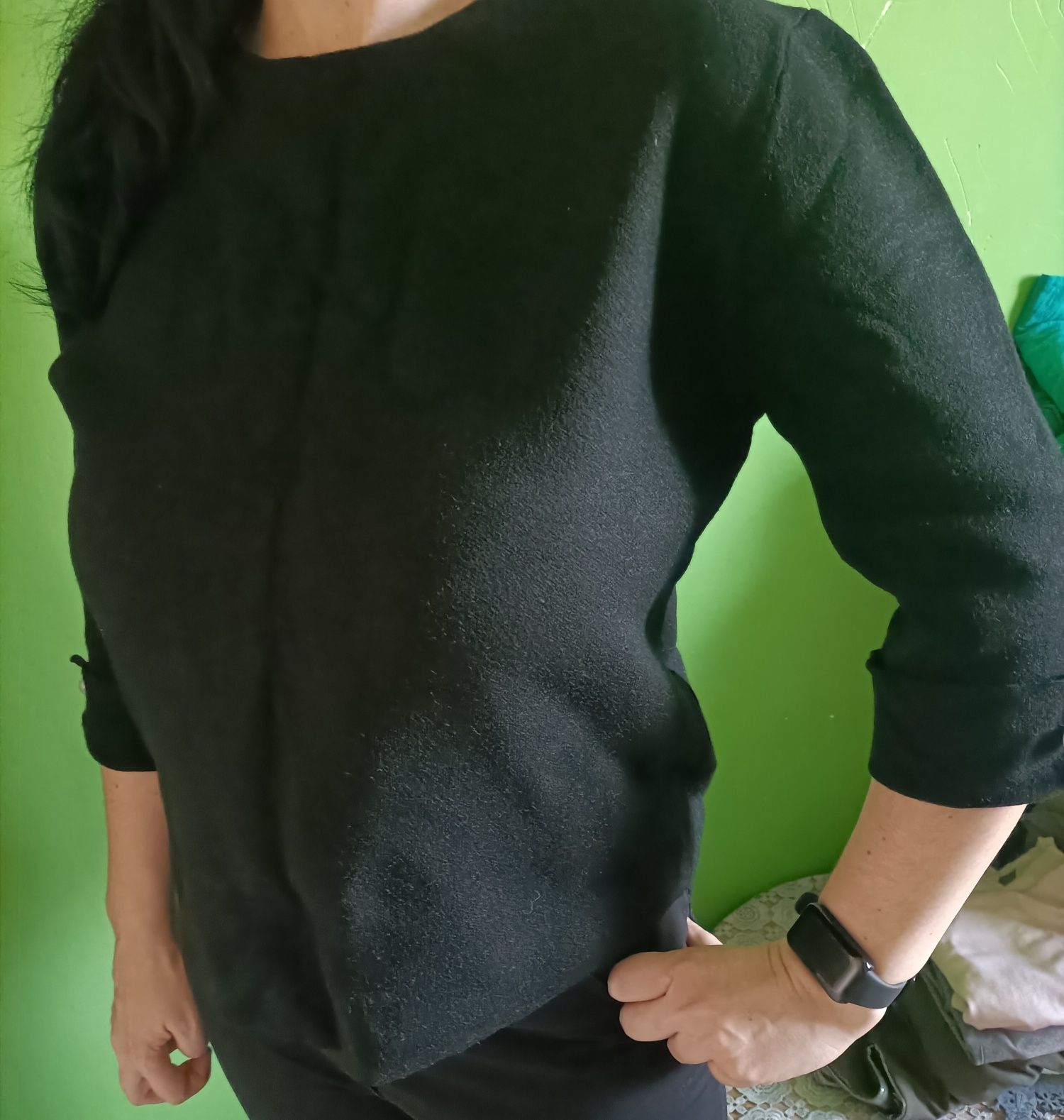 NOWY czarny elegancki sweter,r.S/M