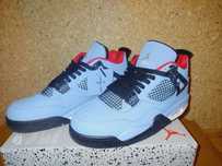 Buty NIKE Jordan 4 Retro by Travis Scott. Nowe