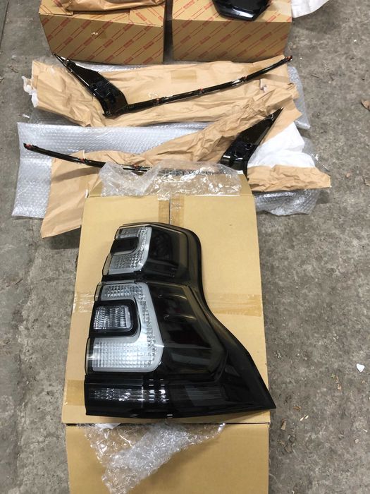 Хром кузова Black Edition Toyota Land Cruiser Prado 150 комплект