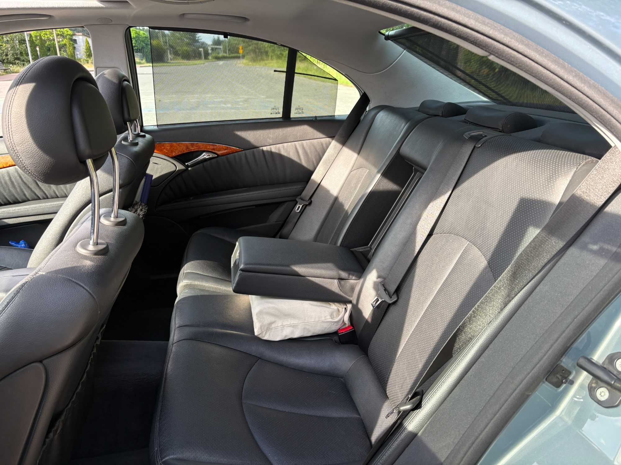 Mercedes-Benz Klasa E 350 4-Matic Elegance