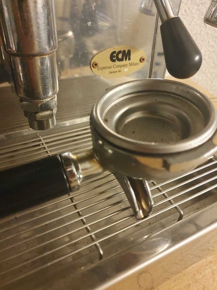 ECM Technika ekspres kolbowy E61 stan bdb