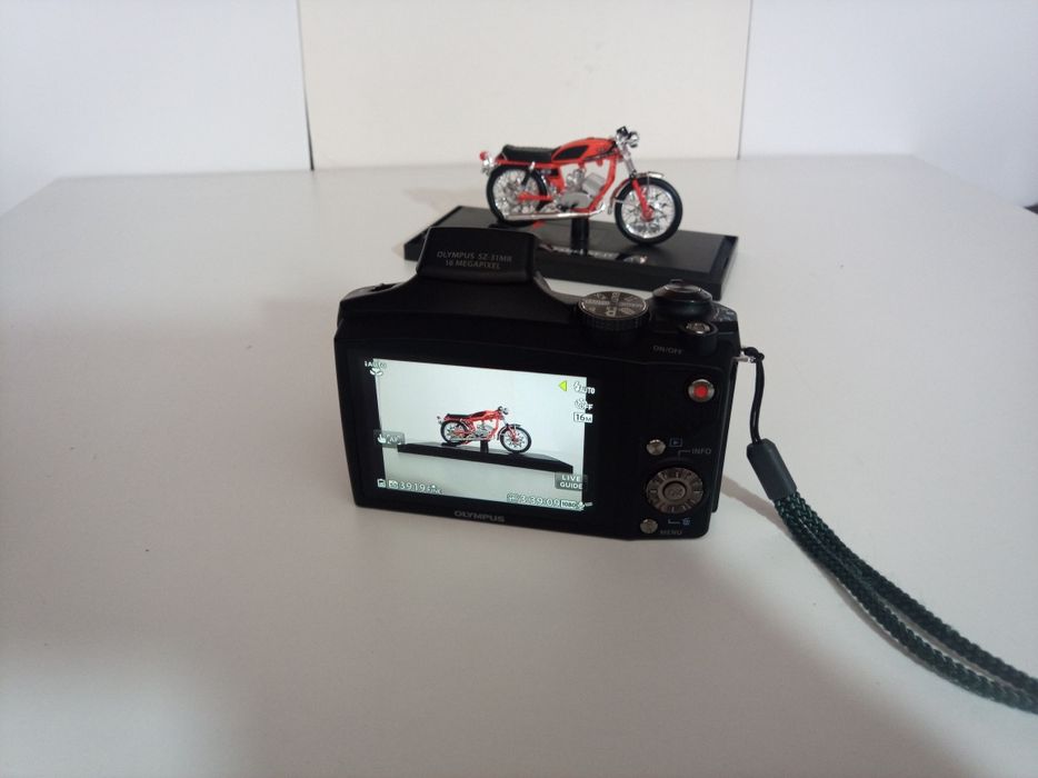 Olympus SZ-31MR 16M