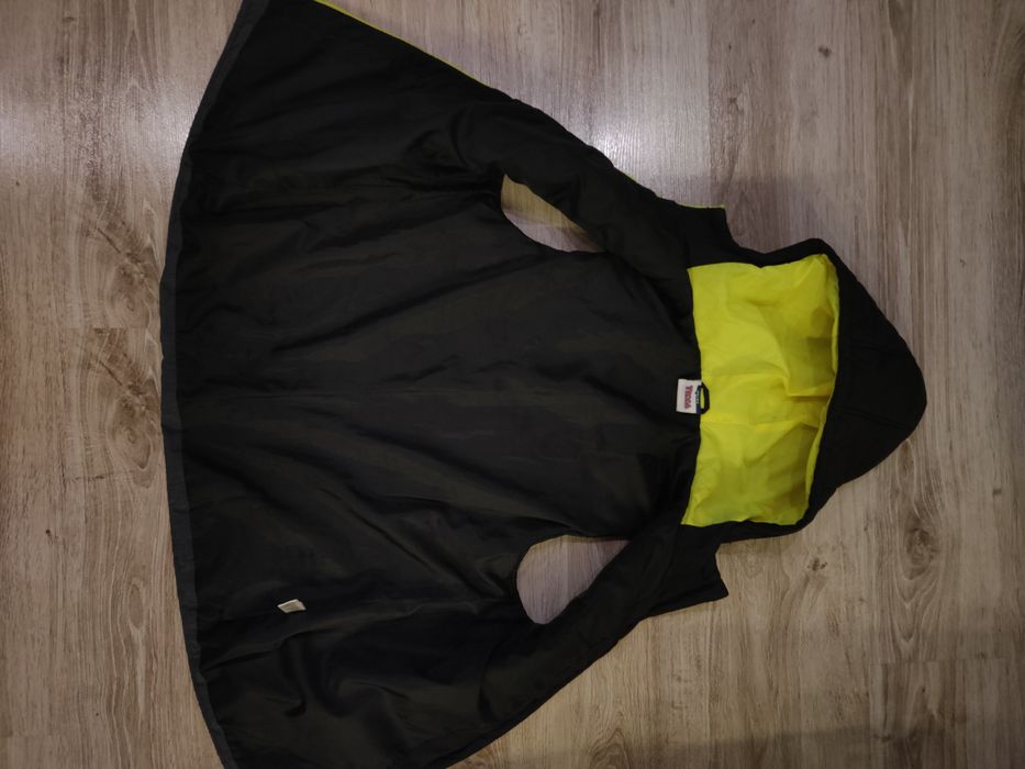 Bezrękawnik z kapturem r. 158/164