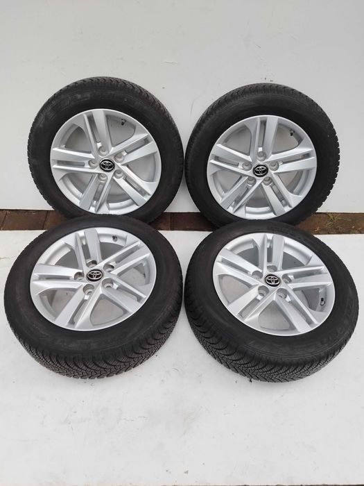 2024R. Piękny komplet Całoroczne 205/55R16 czujniki TOYOTA Corolla e21