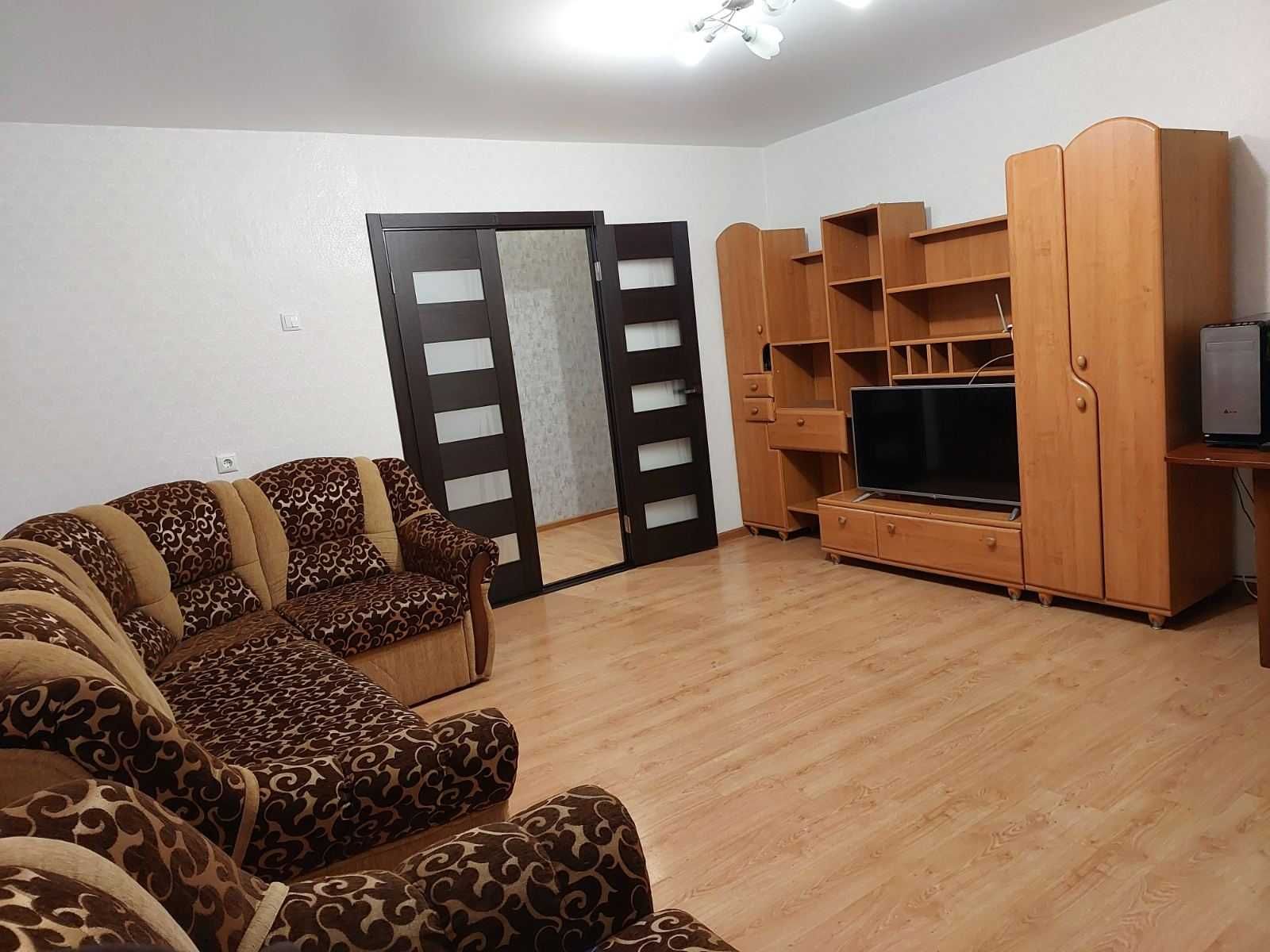Продам 3к. квартиру вул. К. Маркса.
