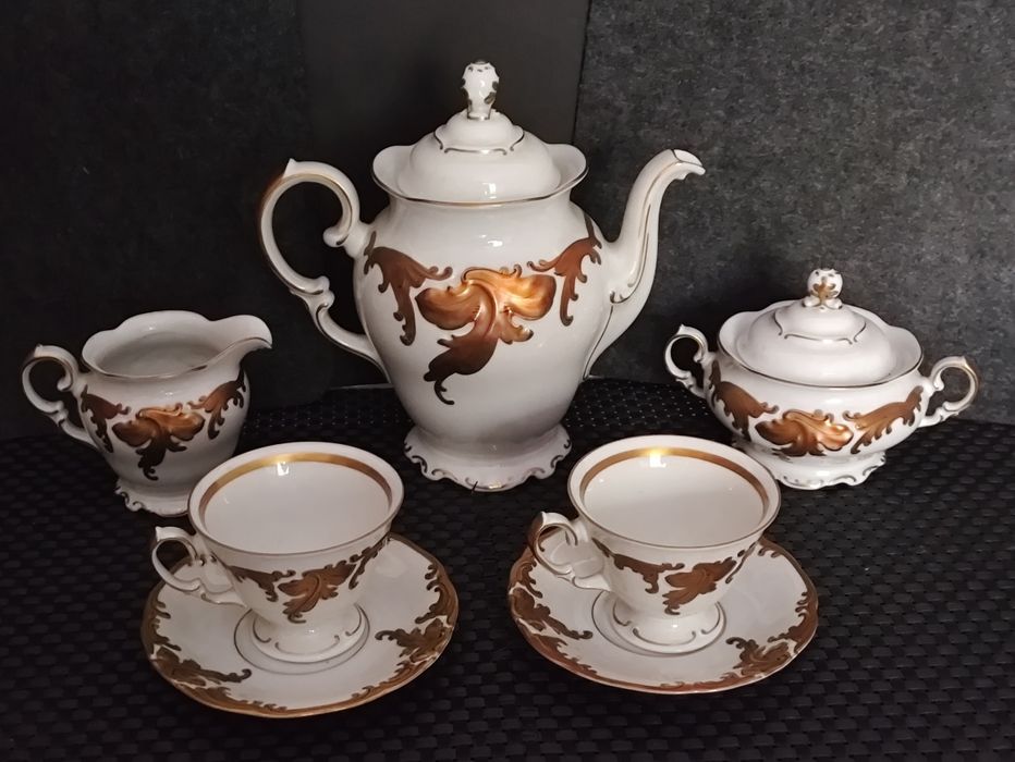 Porcelana Wawel W-ch  Serwis Tet-ta-Tet Mokka  Złoty Liść Fryderyka