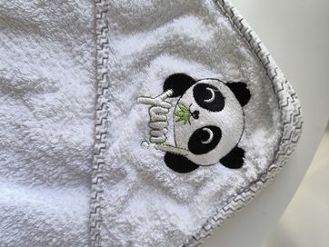 Ręcznik biały frotte z kapturkiem. Panda. Super stan.