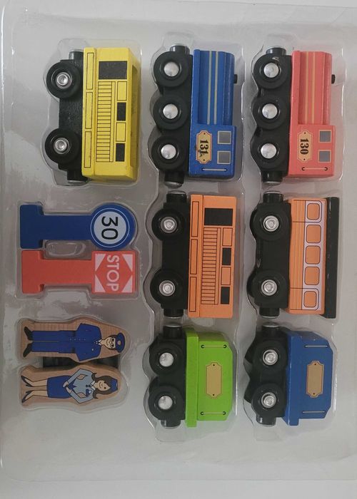 Pociąg magneryczny drewniane klocki Elefun