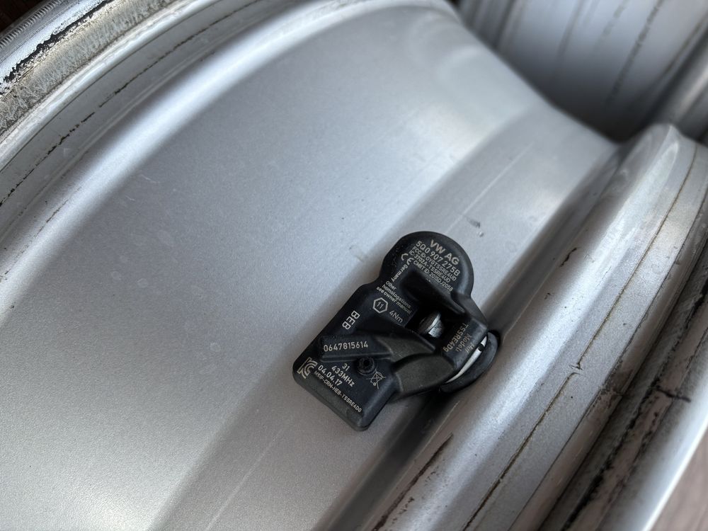 Felgi VW Passat B8 Skoda Seat 6,5Jx17” ET41 5x112 Arteon 3G0