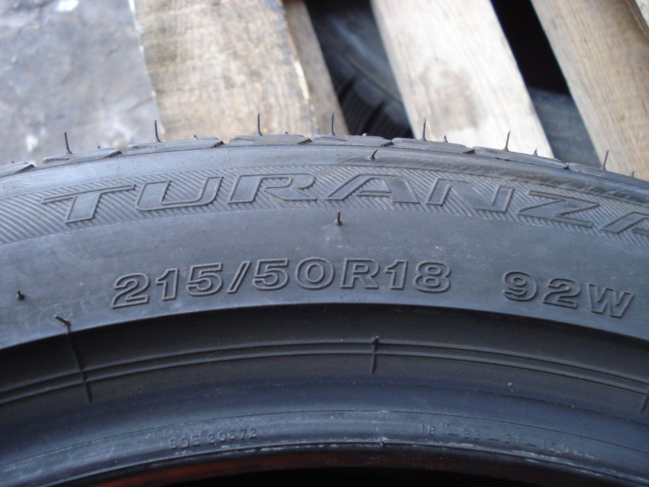 Bridgestone Turanza T001 215/50 r 18 4 - sztuki letnie