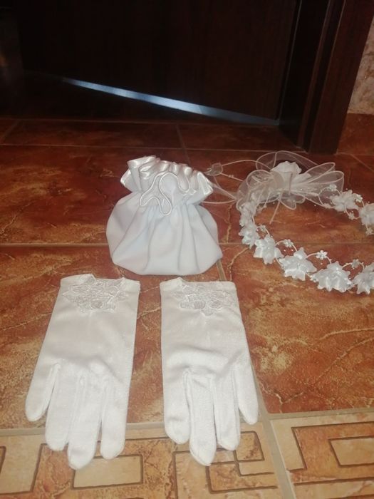 Sukienka do pierwszej komunii św