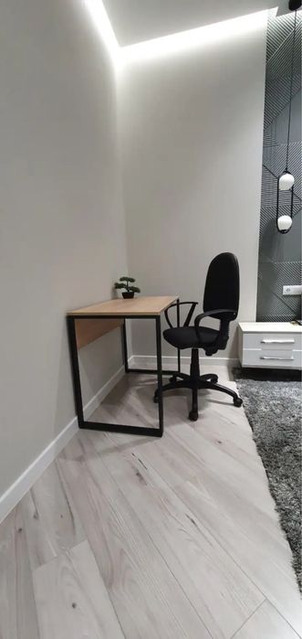 2к квартира біля центрального парку. Газ!