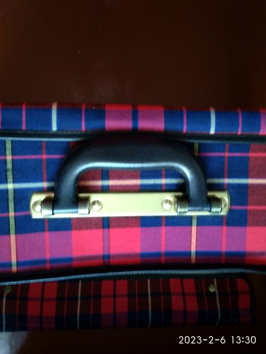 Чемодан складной.