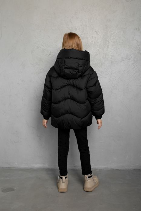 Зимова куртка на дівчинку,р.146