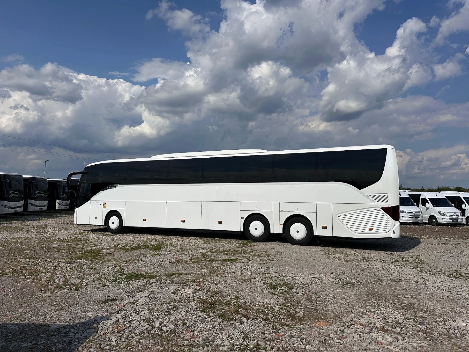 Setra S 519 HD  Raty 0%, ilość miejsc 71
