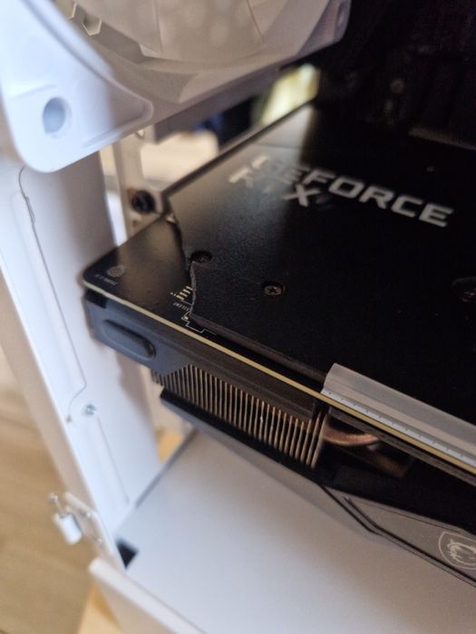 Komputer Gamingowy R9 5900x Rtx 3070 8gb