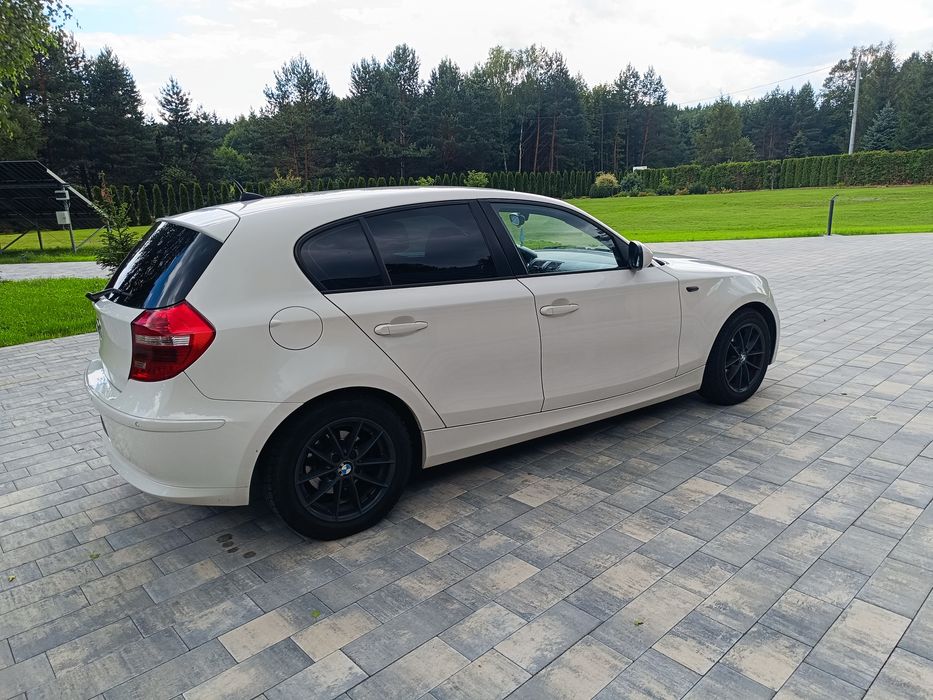 BMW Seria 1 116d, biała