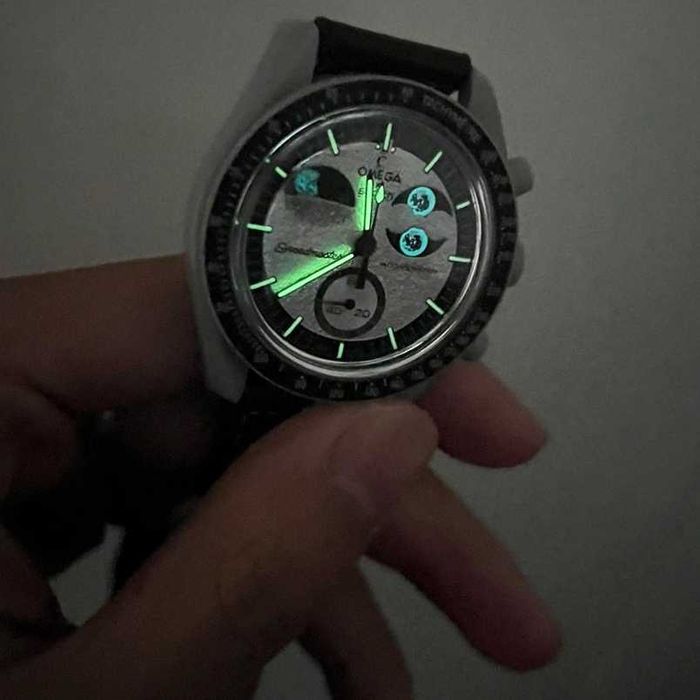 Limitowana edycja Earth Phase - zegarek dla miłośników planety!