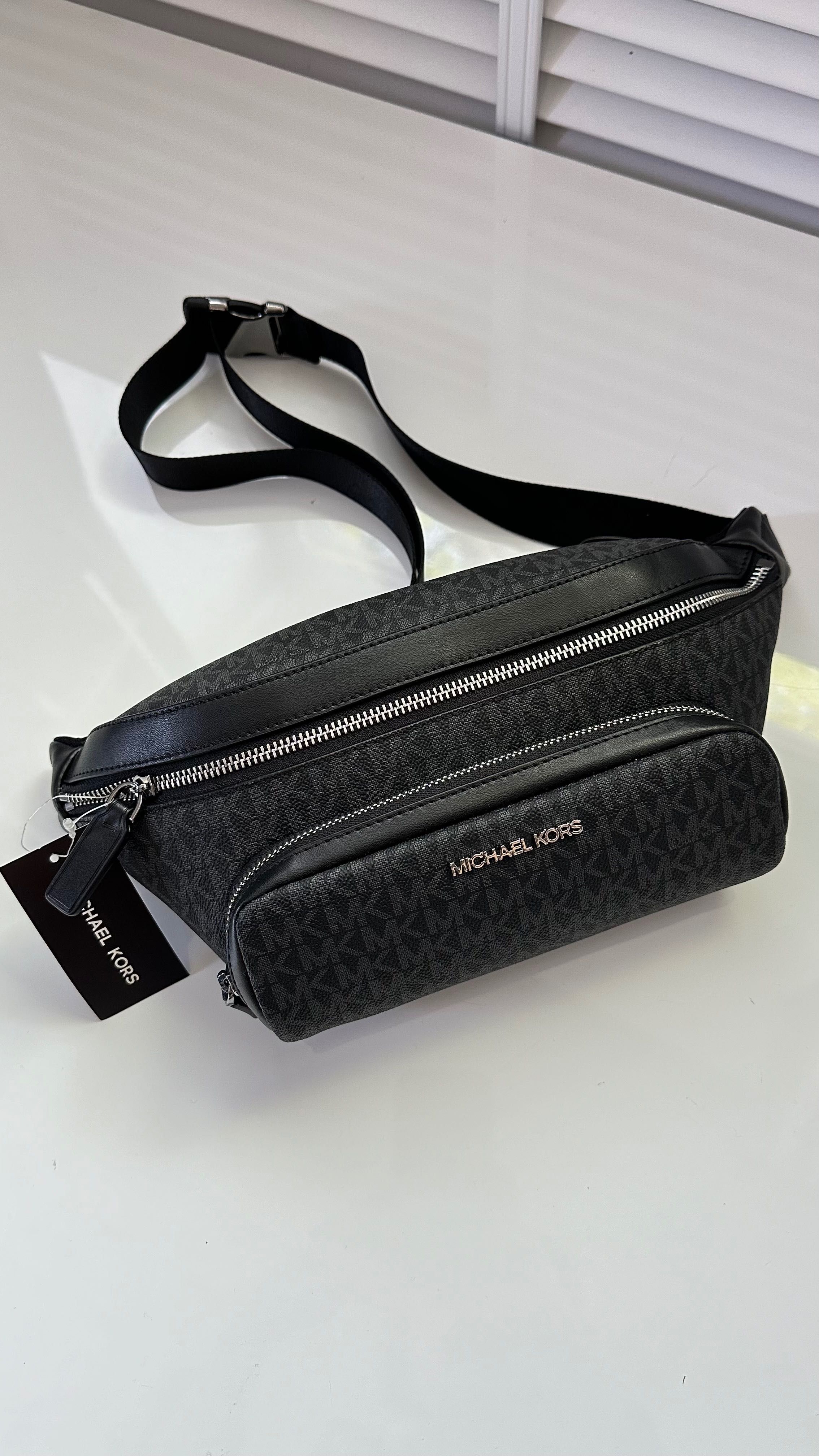 Чоловіча сумка-бананка Cooper Belt Bag Black Michael Kors