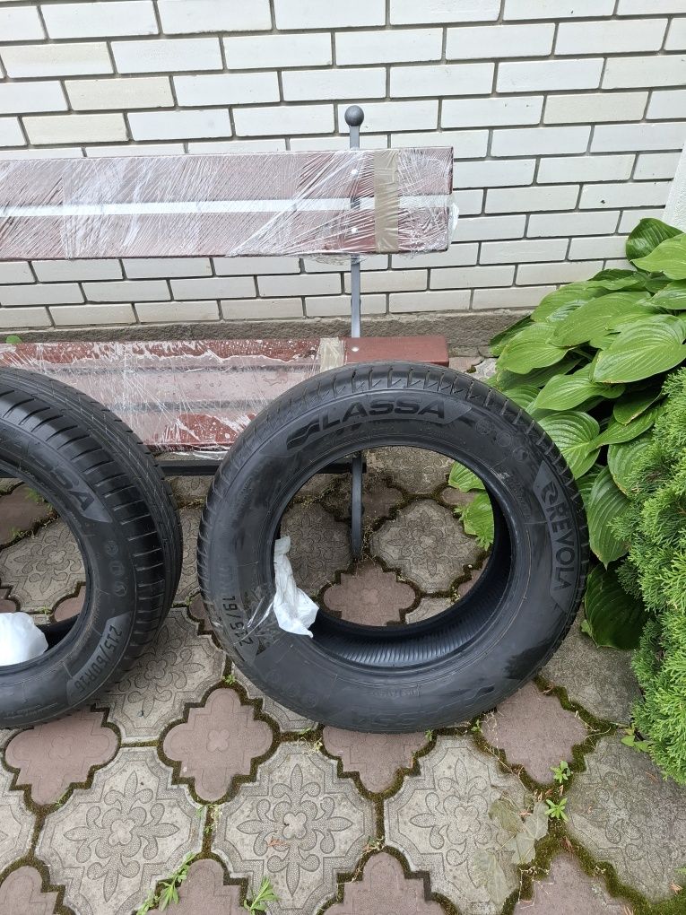 Шины Lassa Revola 215/60 R16 997  Турция