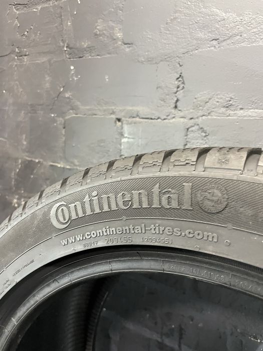 2шт 255/40 R18 Continental ContiWinterContact TS830P