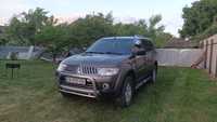 Mitsubishi pajero sport