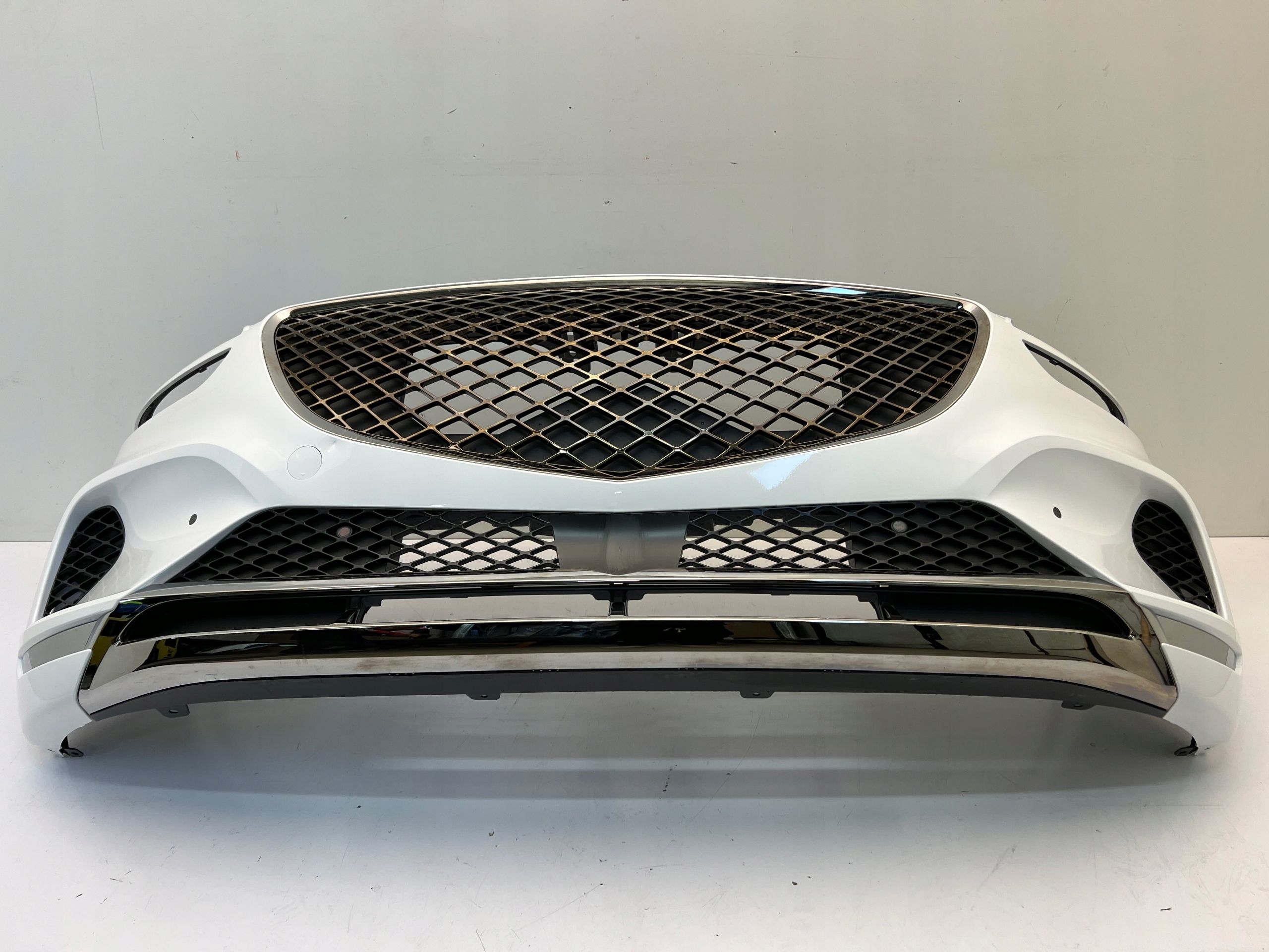 Genesis GV70 Zderzak Przedni Grill Kompletny 2020