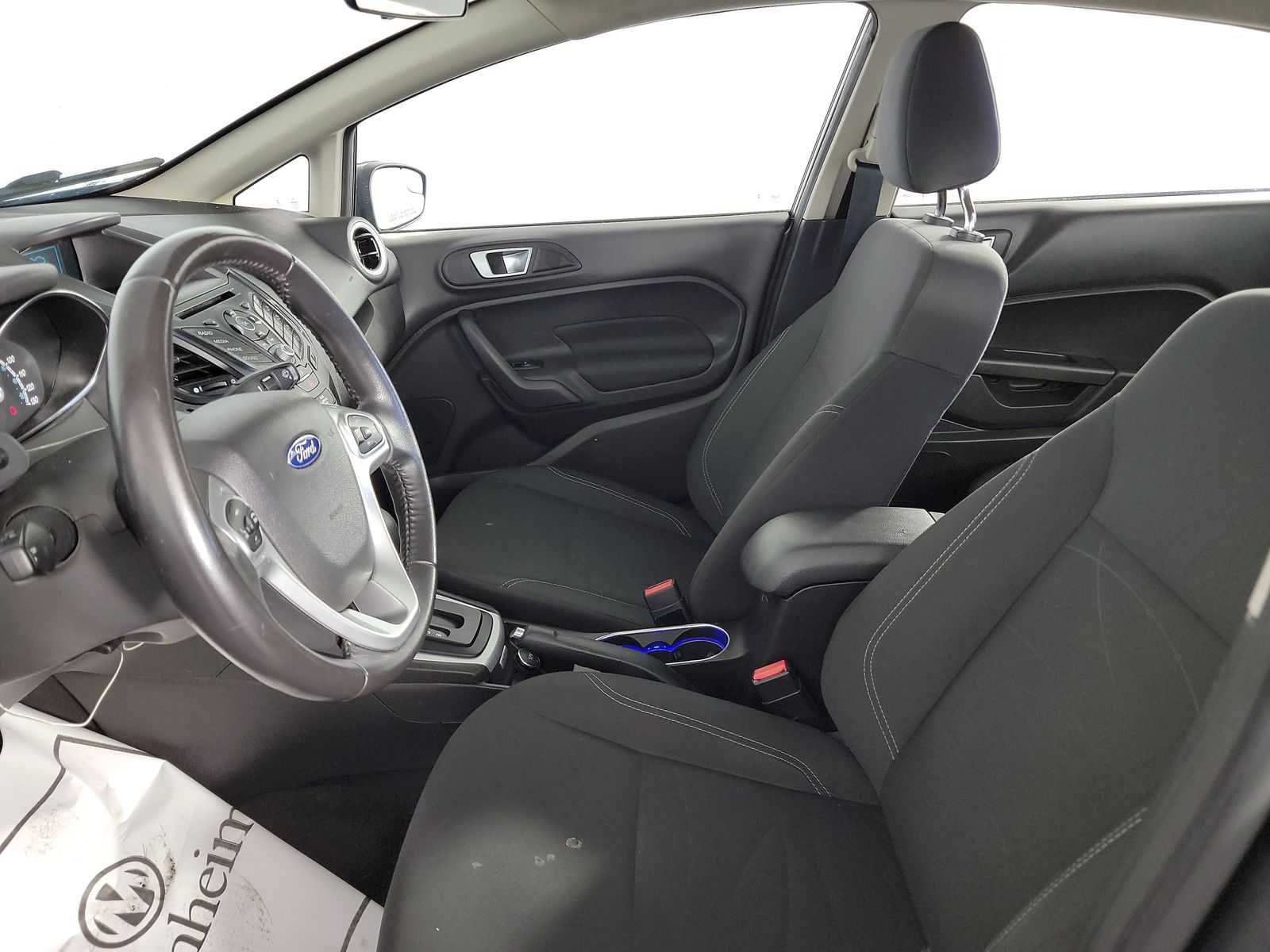 2016 Ford Fiesta SE єкономна