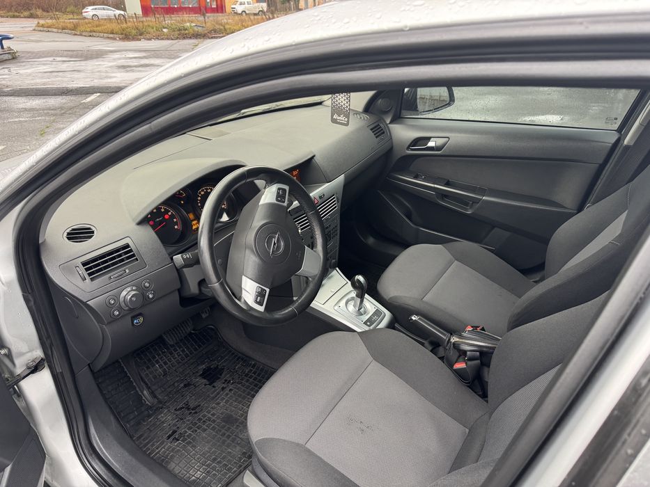 ОпельАстра Аvtomat