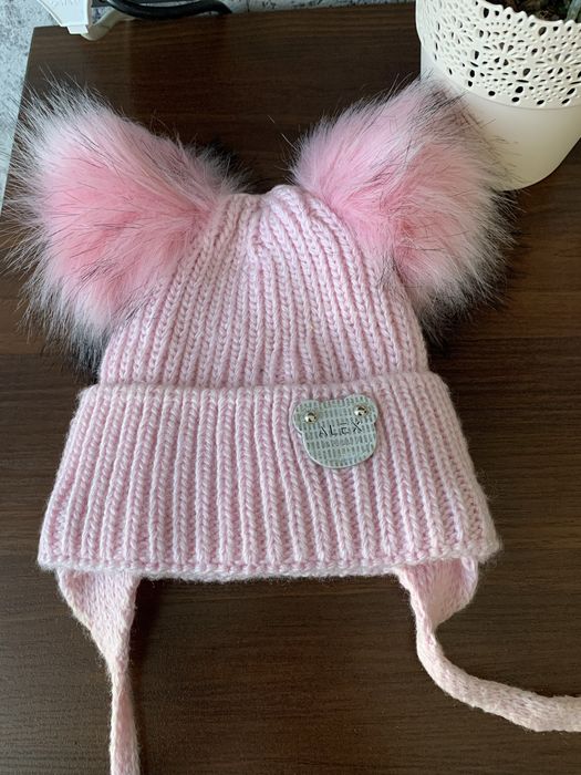 Шапка на дівчинку