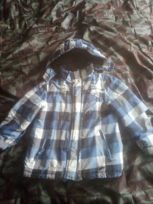 Куртка на хлопчика 120-126