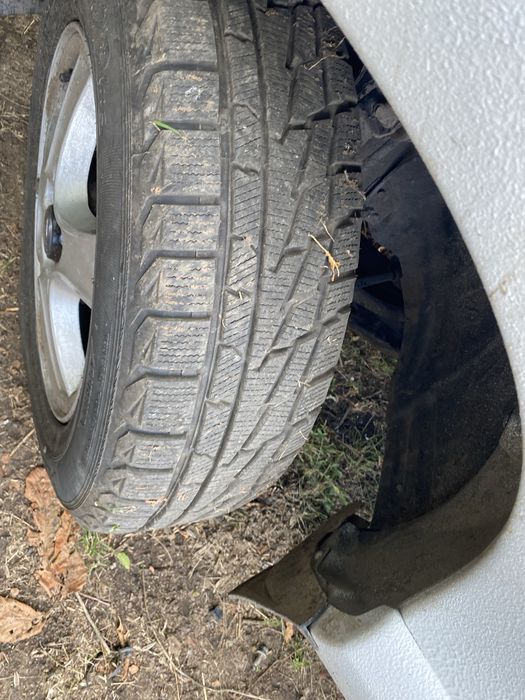 Диски R16 5x114.3 Санта Фе Туксон з оригіналтними ковпачками