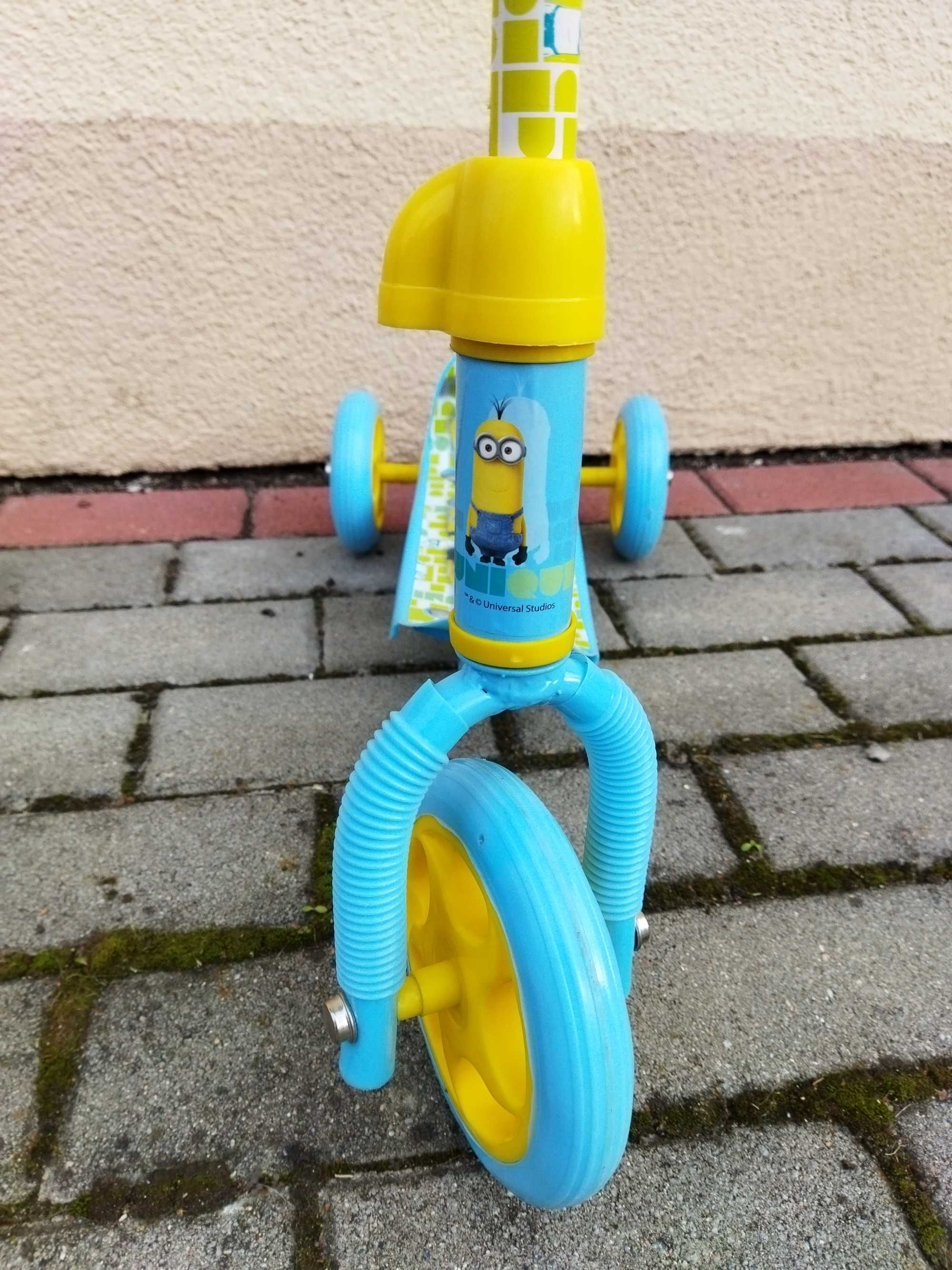 Hulajnoga dziecięca trójkołowa minionki