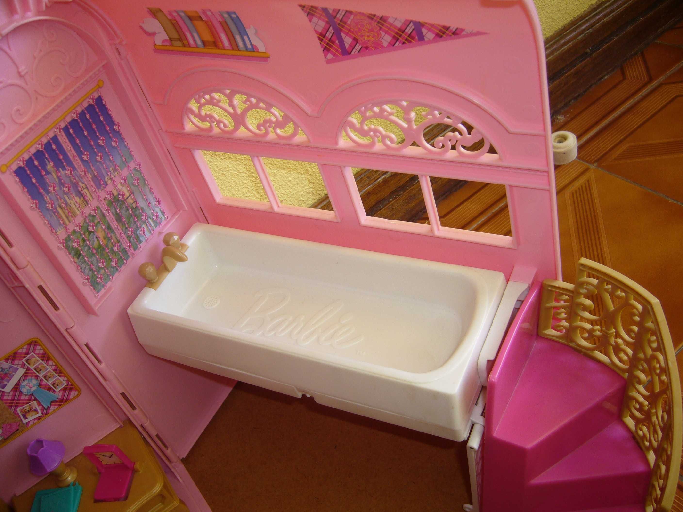 Mala quarto barbie