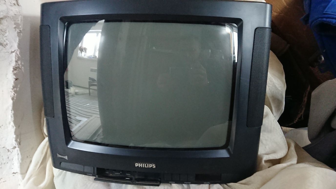 Продам старі телевізори
