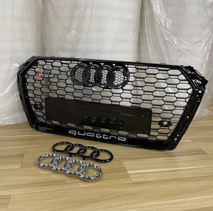 Решітка радіатора Audi A4 B9 2015-2019 стиль RS4 чорний глянець