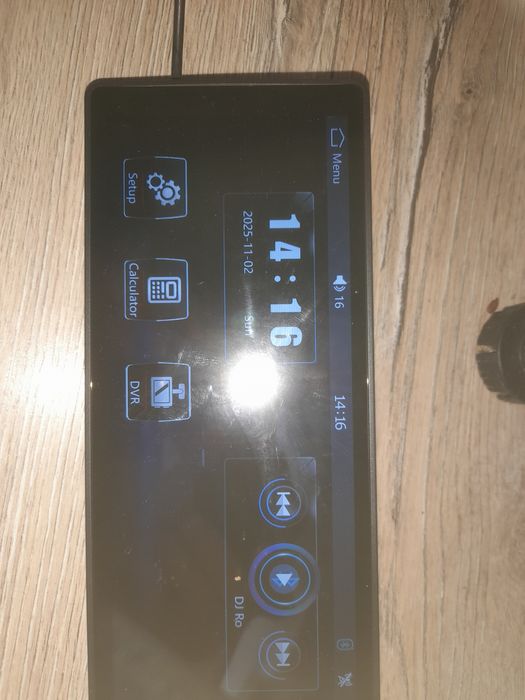 Stacja multimedialna do auta