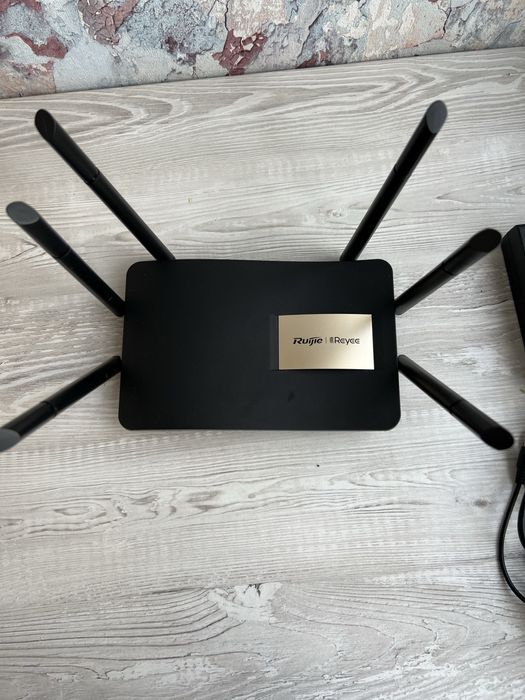 Ruijie Reyee RG-EW1200G PRO — гігабітний Wi-Fi маршрутизатор, 6 антен