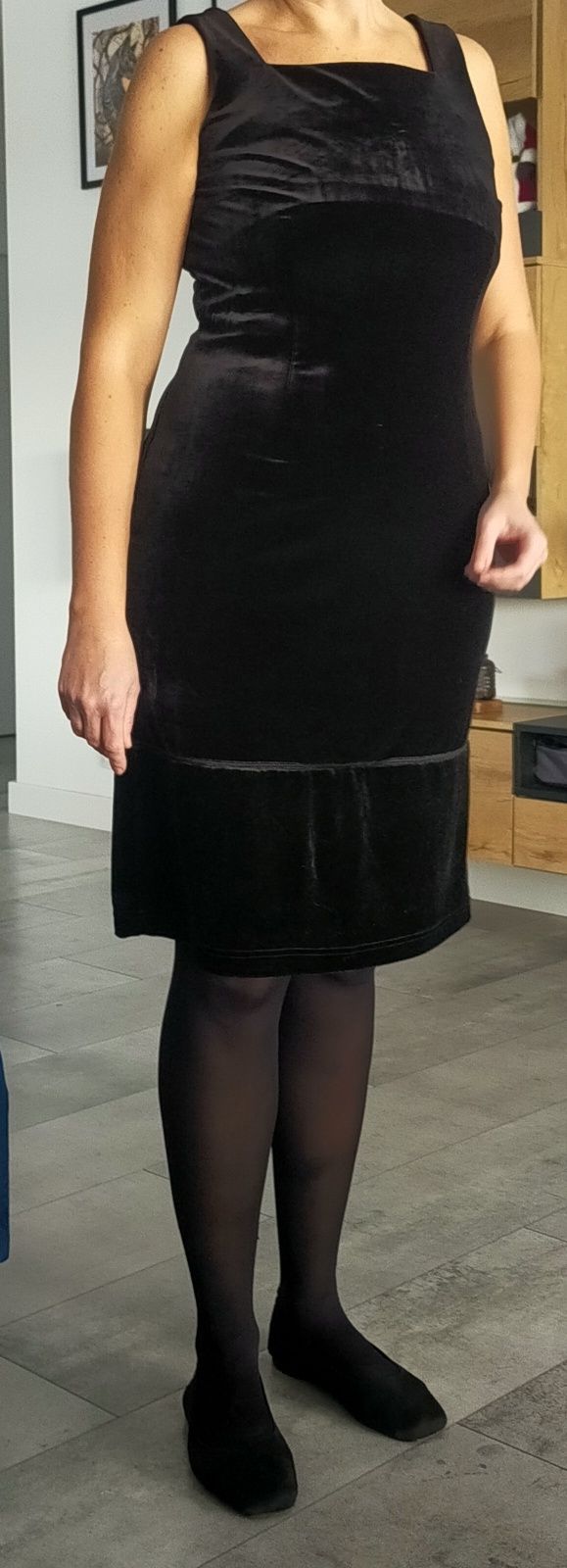 Sukienka welurowa 42 Kappahl