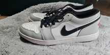 Adidasy marki Nike