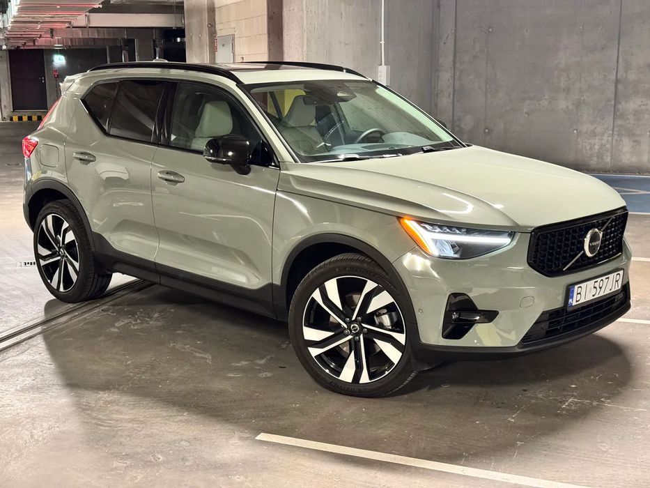 Volvo XC 40 Volvo XC40FL B5 Ultimate 4x4 skóry HarmanK panorama 360 asystent jazdy