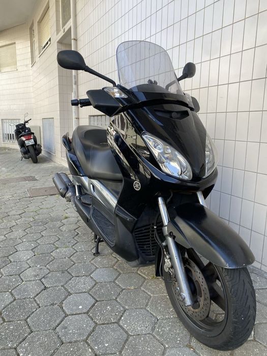 Moto yamaha xmax 125c