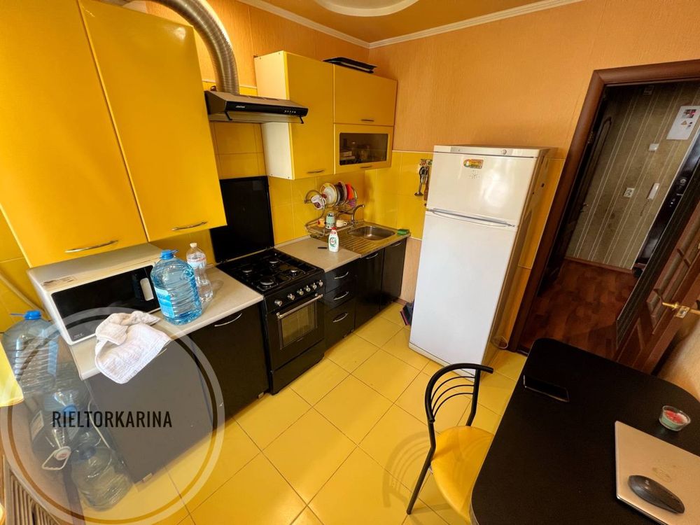 Казка/Декабристів 1к квартира в продажі на 9 поверсі з ремонтом